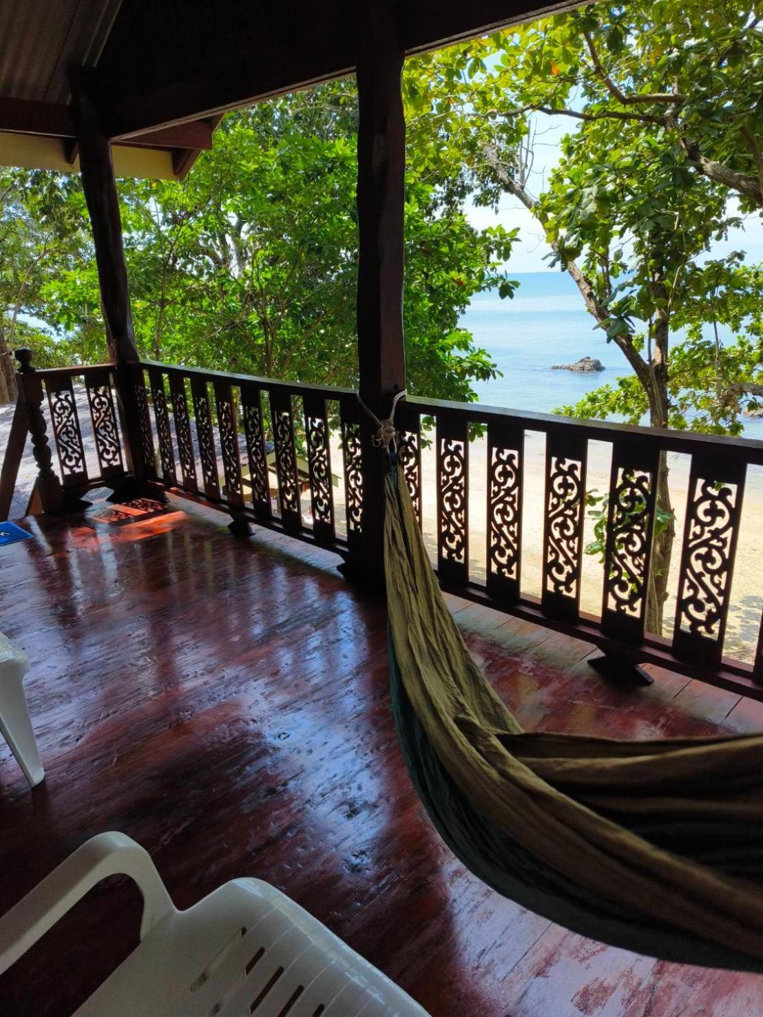 Kohjum Seafront Resort Koh Jum Ngoại thất bức ảnh